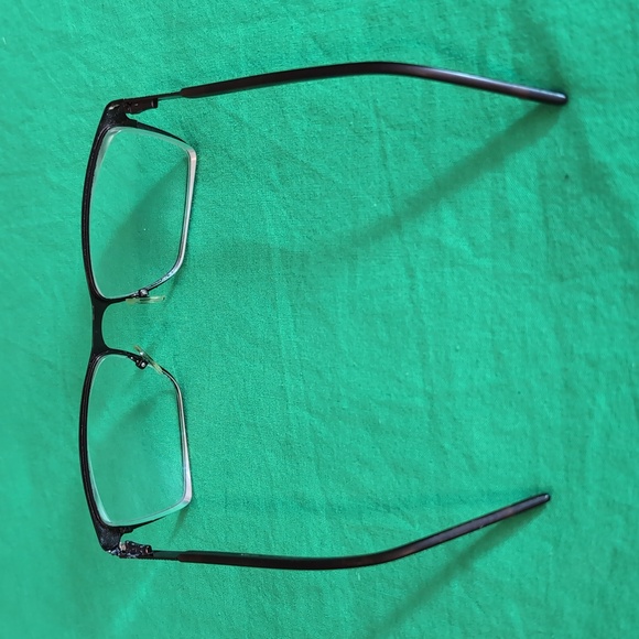 3 Pairs of Used Eye Glasses - Picture 11 of 13